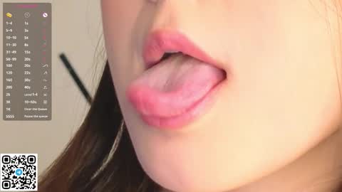 Snapshot of juniebogany chatting on October 22, 4:13 am Bella online show from October 22, 4:13 am