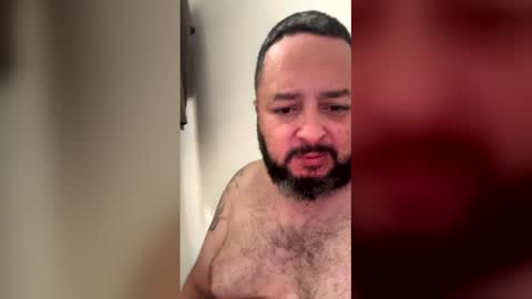 Snapshot of junito198 chatting on February 1, 4:55 am junito198 online show from February 1, 4:55 am