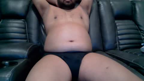 Snapshot of junkdoe10 chatting on March 7, 1:42 am junkdoe10 online show from March 7, 1:42 am