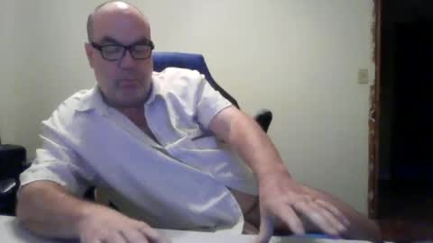 Snapshot of junkhp1 chatting on June 22, 11:18 am junkhp1 online show from June 22, 11:18 am