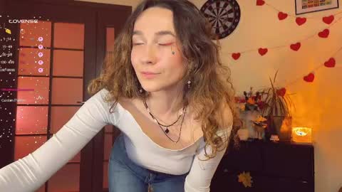 Jessica  I will be here on Tuesday November 26th online show from May 14, 8:04 pm
