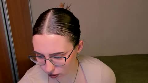 Nika and Mark online show from November 27, 1:18 am