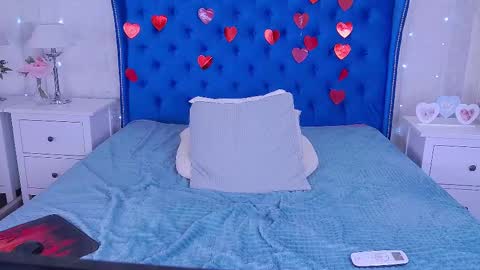 Snapshot of just_gay_ chatting on February 26, 4:56 pm just_gay_ online show from February 26, 4:56 pm