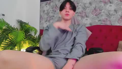 Snapshot of just_gay_ chatting on March 5, 1:17 pm just_gay_ online show from March 5, 1:17 pm