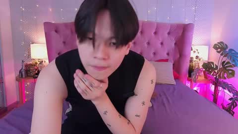 Snapshot of just_gay_ chatting on March 8, 1:14 pm just_gay_ online show from March 8, 1:14 pm