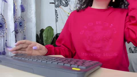 Sofia online show from February 6, 12:43 am