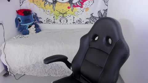 Sofia online show from January 18, 7:50 pm