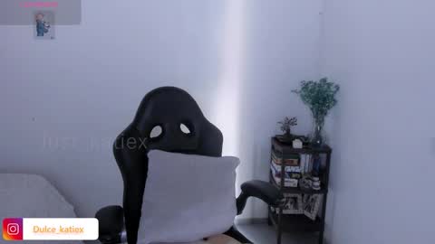 Sofia online show from March 26, 6:13 pm