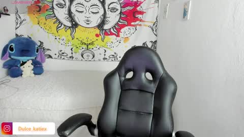 Sofia online show from March 31, 8:09 pm