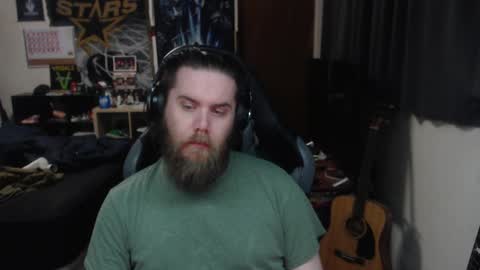 Snapshot of just_ryan88 chatting on January 7, 7:10 am Ryan online show from January 7, 7:10 am