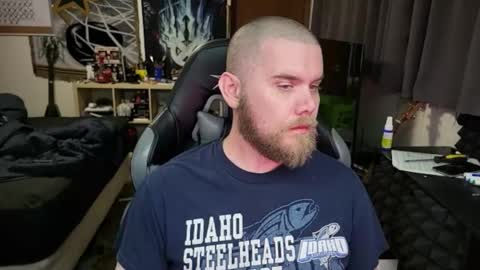 Snapshot of just_ryan88 chatting on October 30, 6:04 am Ryan online show from October 30, 6:04 am