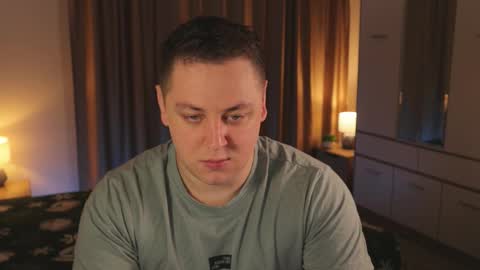 Snapshot of just_top chatting on January 11, 2:27 am David online show from January 11, 2:27 am