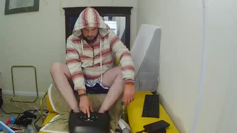 Snapshot of justaguy955 chatting on April 2, 8:45 am justaguy955 online show from April 2, 8:45 am