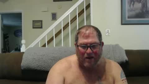 justaguyandnaked online show from April 18, 7:07 pm