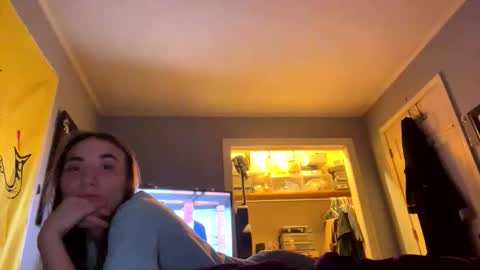 Snapshot of justask209 chatting on February 9, 12:09 pm JustAsk209 online show from February 9, 12:09 pm