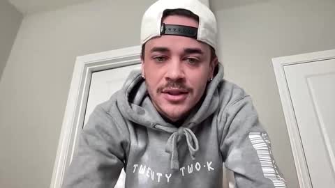 Snapshot of justask8 chatting on January 18, 11:41 pm J online show from January 18, 11:41 pm