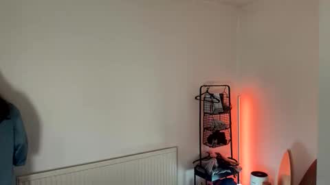 Snapshot of justbecauseiloveit chatting on February 5, 8:52 am Billie B William online show from February 5, 8:52 am