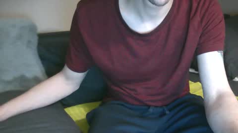 Snapshot of justboriing chatting on February 16, 5:15 pm justboriing online show from February 16, 5:15 pm