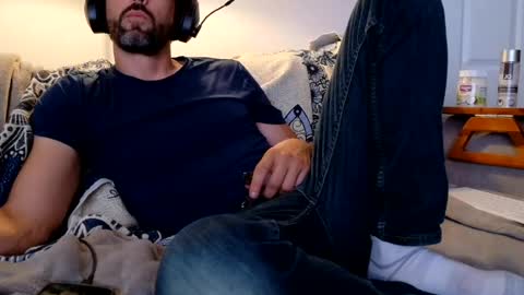 just laz online show from July 19, 4:33 pm