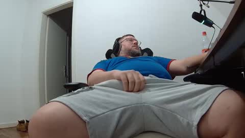 Snapshot of justflo chatting on March 7, 9:12 pm Just Flo --- online show from March 7, 9:12 pm