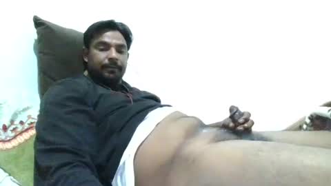Snapshot of justfunn4u chatting on December 21, 1:04 am justfunn4u online show from December 21, 1:04 am