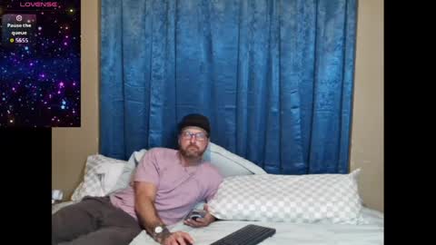 justhavingfunfucking online show from May 12, 1:25 am