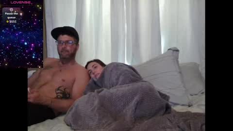 justhavingfunfucking online show from May 17, 7:21 pm
