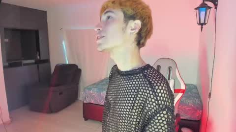 Justin Blake online show from April 24, 2:19 pm