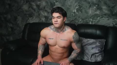 justin clark1 online show from December 23, 5:27 am