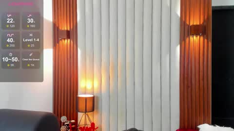 Justin online show from December 3, 7:23 pm