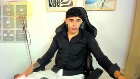 Snapshot of justin_payn14 chatting on June 26, 1:04 pm justin_payn14 online show from June 26, 1:04 pm