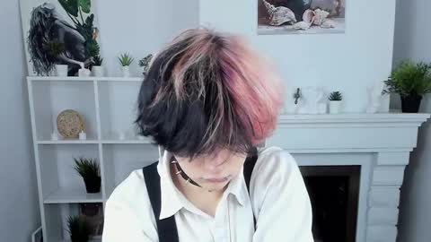 Snapshot of justin_twinkboy chatting on October 4, 8:51 pm JUSTIN online show from October 4, 8:51 pm