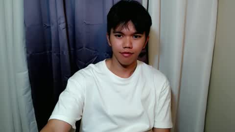 justin_urcuttieguy online show from February 13, 1:07 pm