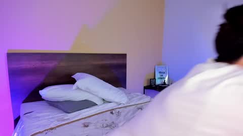 Justin online show from January 25, 6:24 pm