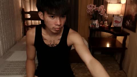 Snapshot of justine_hunk chatting on December 8, 11:35 am justine_hunk online show from December 8, 11:35 am