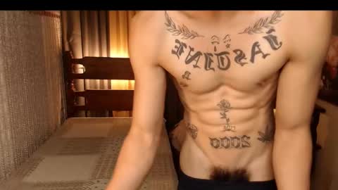 Snapshot of justine_hunk chatting on March 3, 5:31 am justine_hunk online show from March 3, 5:31 am