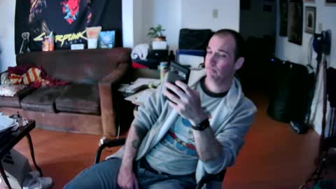 Snapshot of justinelsmith chatting on February 25, 2:25 am justinelsmith online show from February 25, 2:25 am