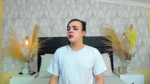 Justine online show from February 8, 3:32 am