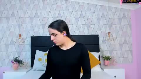 Justine online show from June 18, 4:13 am