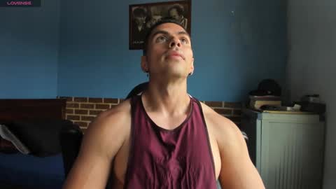 Snapshot of justinkart chatting on September 27, 3:06 pm justinkart online show from September 27, 3:06 pm