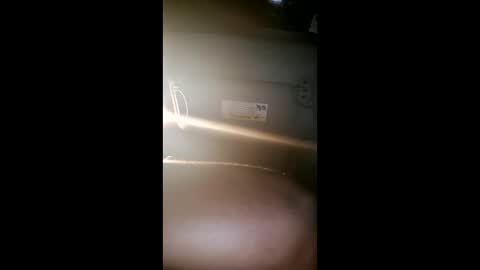 justinmoye95 online show from May 20, 9:48 am