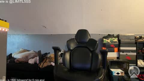 justlt online show from May 5, 4:48 pm