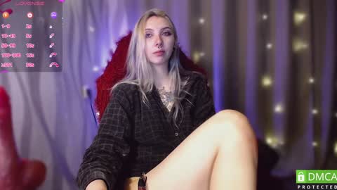 Snapshot of justmeowgirl chatting on January 19, 10:06 am justmeowgirl online show from January 19, 10:06 am