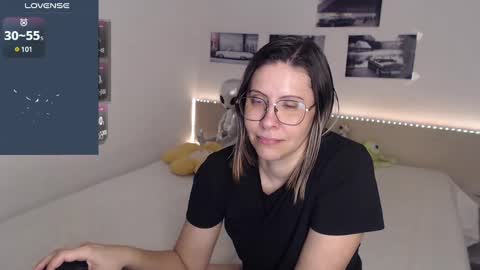 Snapshot of justmexy7 chatting on January 9, 5:13 am Julie online show from January 9, 5:13 am