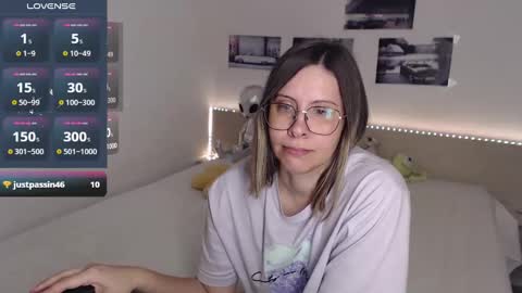 Snapshot of justmexy7 chatting on January 10, 5:26 am Julie online show from January 10, 5:26 am