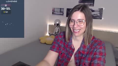 Snapshot of justmexy7 chatting on January 20, 5:59 am Julie online show from January 20, 5:59 am