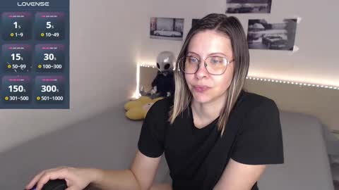 Snapshot of justmexy7 chatting on February 1, 5:18 am Julie online show from February 1, 5:18 am