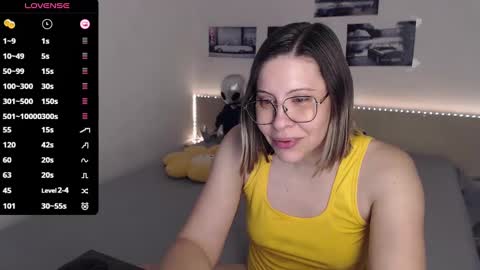 Snapshot of justmexy7 chatting on February 18, 5:09 am Julie online show from February 18, 5:09 am