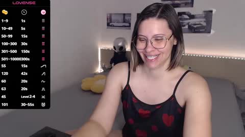 Snapshot of justmexy7 chatting on February 19, 5:05 am Julie online show from February 19, 5:05 am