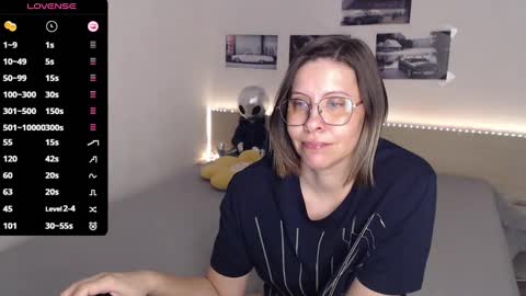 Snapshot of justmexy7 chatting on February 27, 5:02 am Julie online show from February 27, 5:02 am